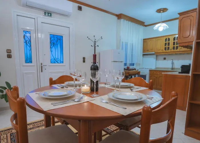 Vakantiehuis Rustic House *