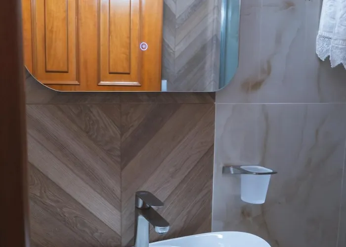 Rustic House 度假居 *