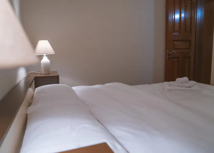 Rustic House 度假居 *